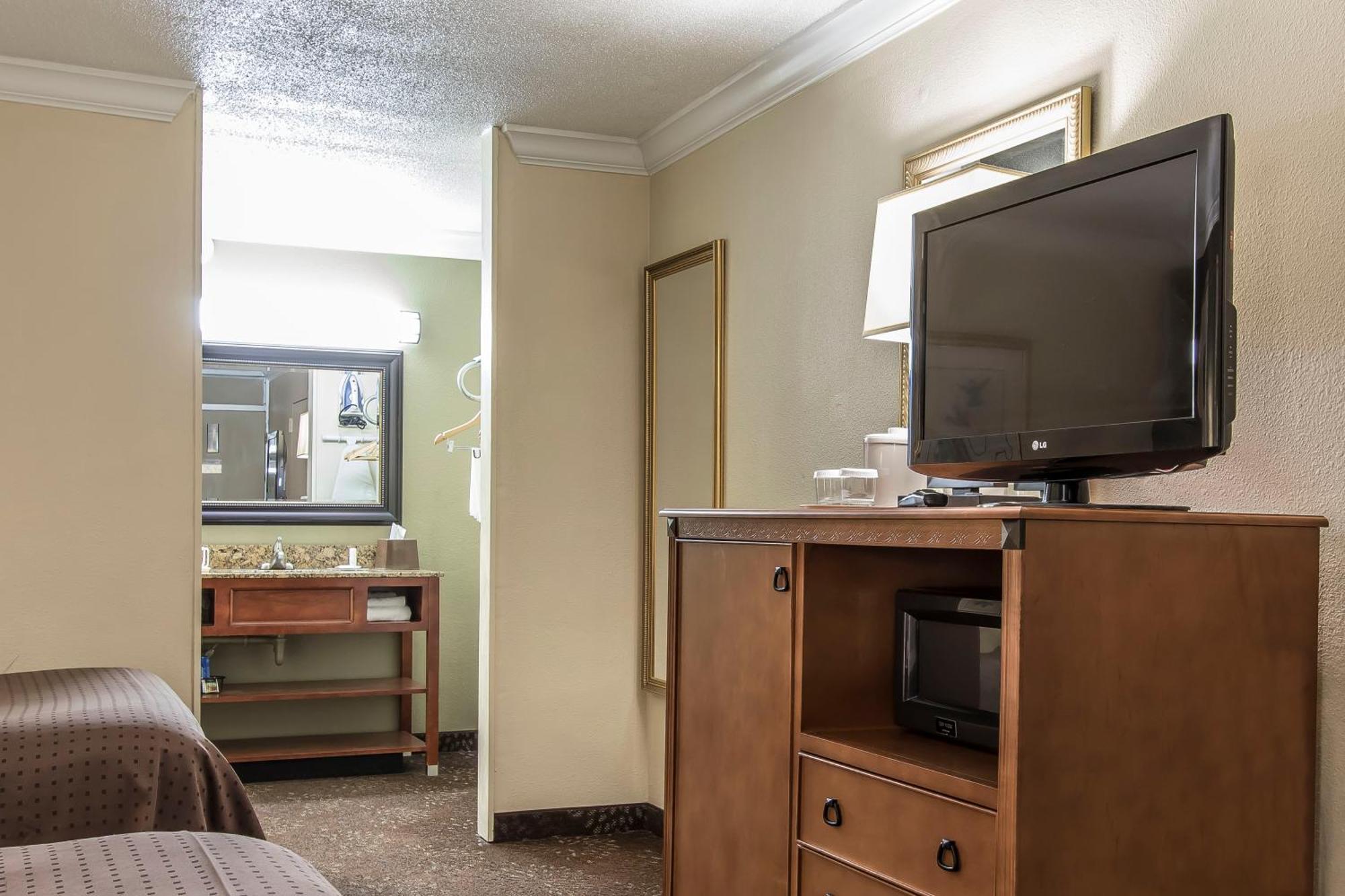 Quality Inn 모건시티 외부 사진